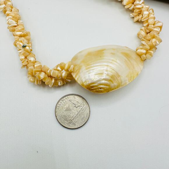 Vintage Mother of Pearl Shell Beaded Necklace-Circa 1970's-1980's - Picture 3 of 7